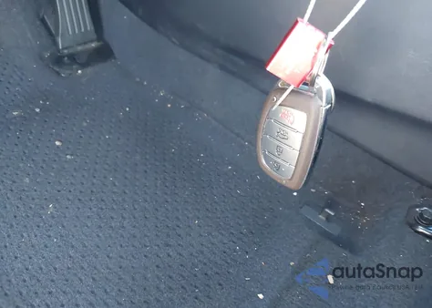 2016 Hyundai Elantra Value Edition z USA, uszkodzony, nr VIN 5NPDH4AE1GH735515